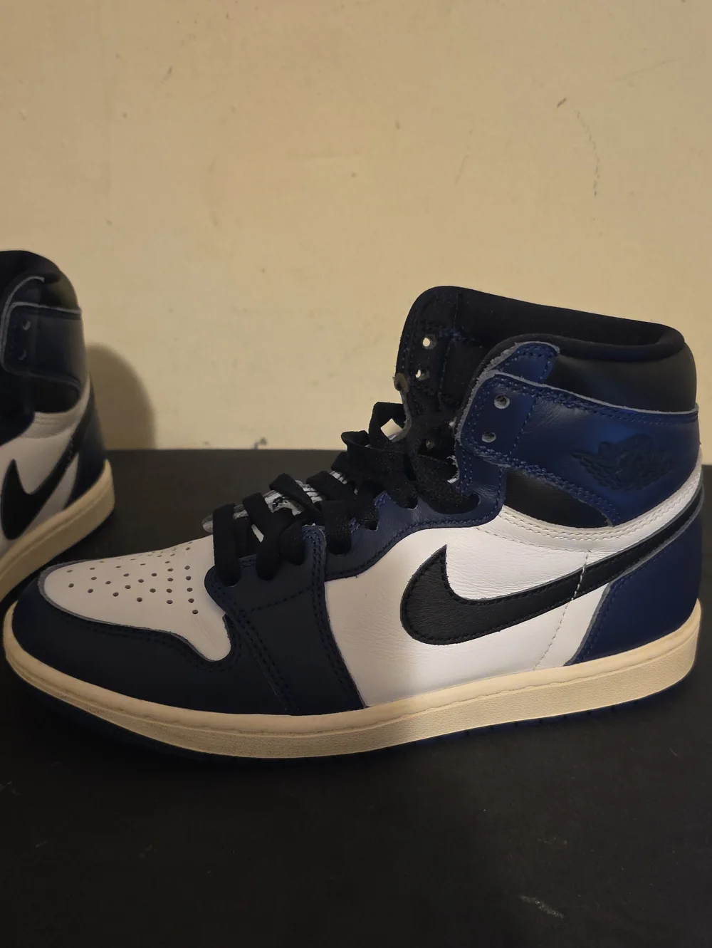 FOR SALE AIR JORDAN 1 RETRO HIGH OG 